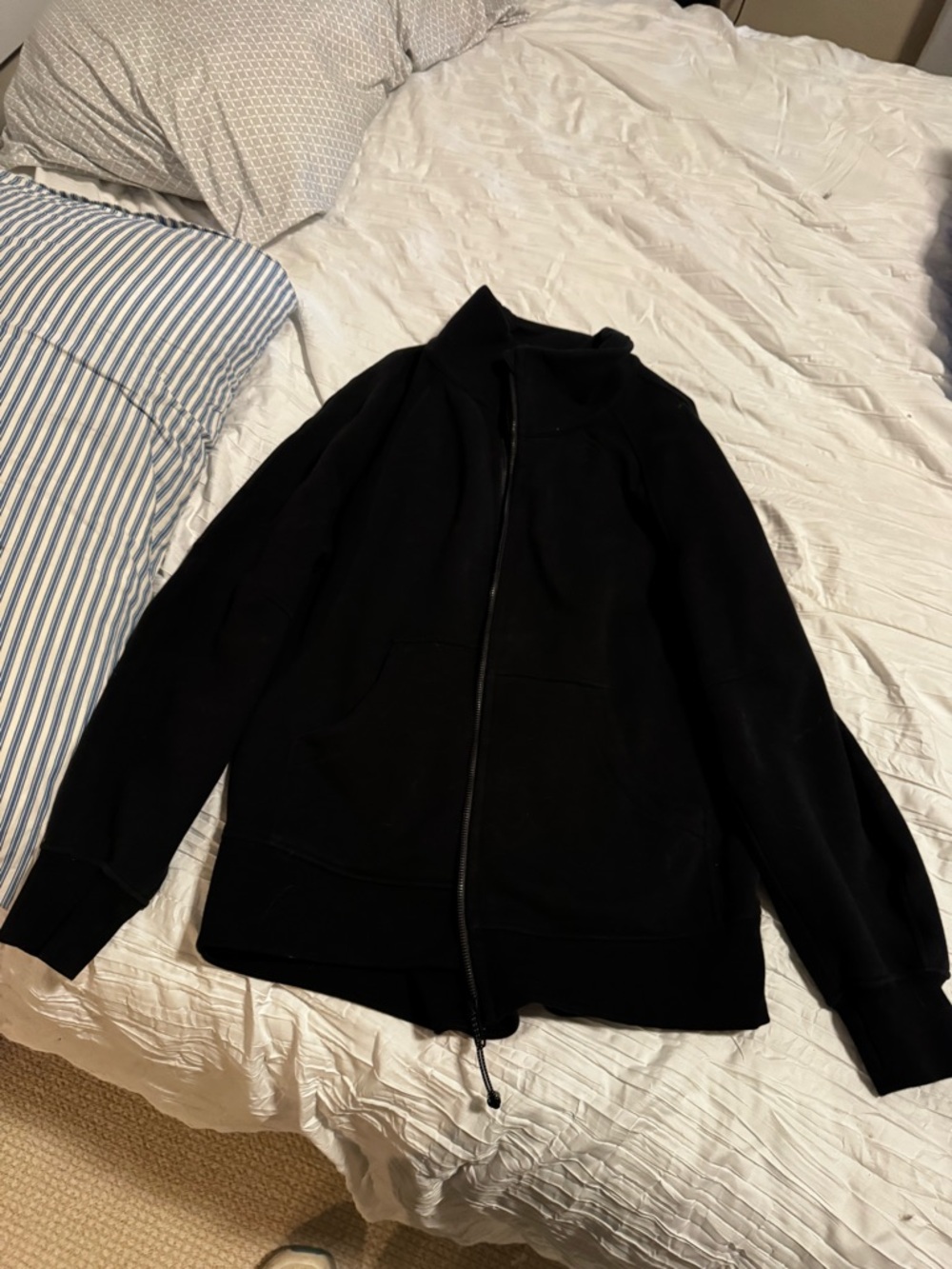 Women’s lululemon Black Full-Zip Jacket